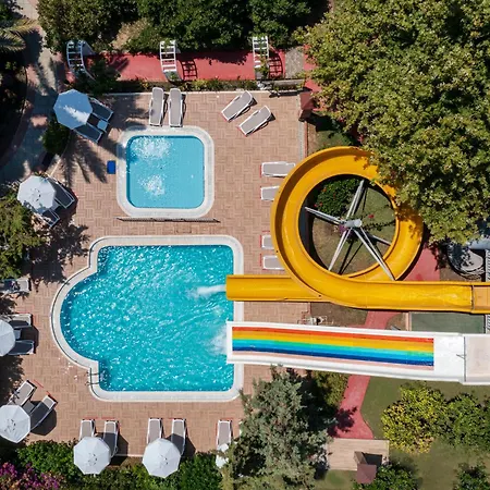 Club Dizalya 4* Konaklı